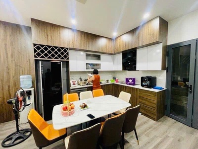 Bán nhà phân lô phố ngụy như kon tum - phố vip kinh doanh sầm uất, vỉa hè rộng giá 21,5 tỷ 2