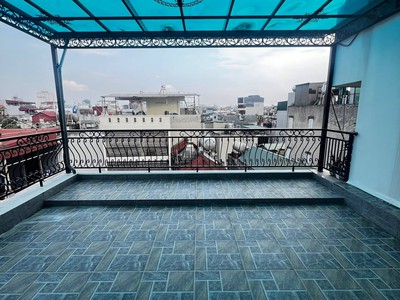 Nhà phố Nghiêm Xuân Yêm, ngõ ôtô, gần trường, chợ-50m 7 tầng,Thang máy. 14 tỷ  còn TL 4