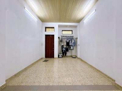 Bán nhà  mặt tiền hòa bình gần lũy bán bích, 4x17m, 2 tầng  - 3pn, 1 đời chủ, 12,7 tỷ. 4