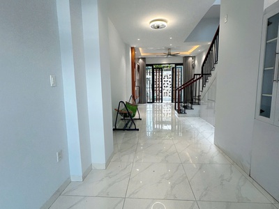 Nhà 3 tầng 2 mặt hẻm oto trường thọ, thủ đức chỉ 7,5 1