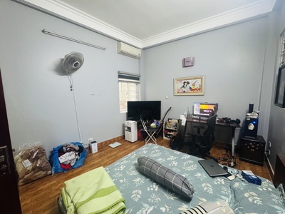 Quan hoa cấu giấy 25m x5 tầng chỉ 4,5 tỷ gần chợ,gần ô tô,ngõ thông 3