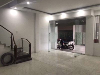 Cho thuê nhà riêng có sân cổng siêu rộng , ô tô để xe trong sân tại An Đà , Đằng Giang , Ngô Quyền 3