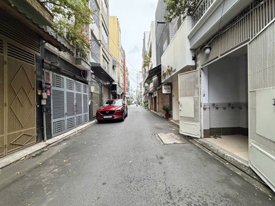 Hẻm kinh doanh sầm uất - chính chủ bán 15.6 tỷ - p15 phú nhuận - nhà 3 tầng hoàn công đủ - trân huy 0