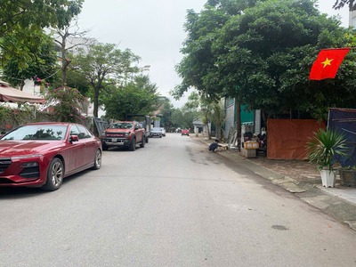 Duy nhất 109m2 đất KĐT 31ha Trâu Quỳ, mặt tiền 7,06m, hướng ĐN - Vị trí đẹp, View Trường Cấp 2 0