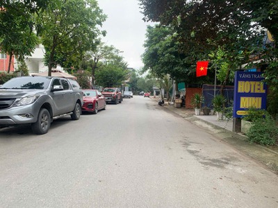 Duy nhất 109m2 đất KĐT 31ha Trâu Quỳ, mặt tiền 7,06m, hướng ĐN - Vị trí đẹp, View Trường Cấp 2 1