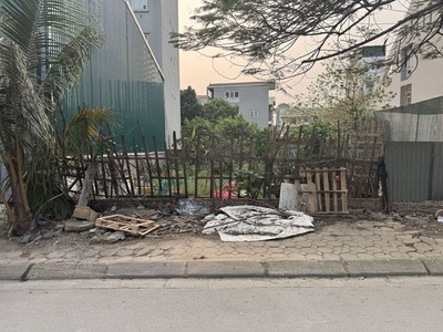 Duy nhất 109m2 đất KĐT 31ha Trâu Quỳ, mặt tiền 7,06m, hướng ĐN - Vị trí đẹp, View Trường Cấp 2 2