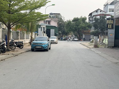 Duy nhất 109m2 đất KĐT 31ha Trâu Quỳ, mặt tiền 7,06m, hướng ĐN - Vị trí đẹp, View Trường Cấp 2 4