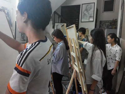 Khai giảng lớp vẽ ARC ở Bát tràng 1