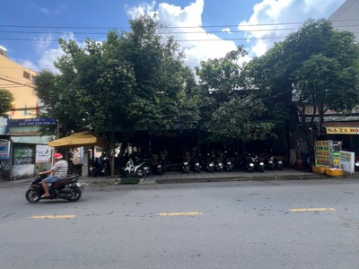 Bán Gấp Quán Cà Phê Sân Vườn Góc 2 Mặt Tiền Đường Dương Đức Hiền Quận Tân Phú 3