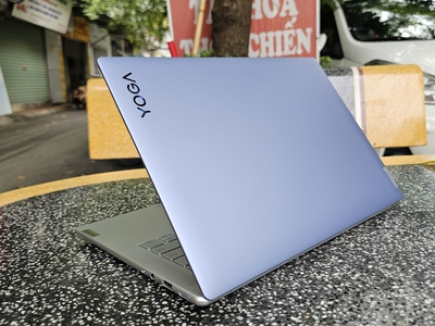 Lenovo yoga slim7 ProX r7-6800hs 16/512 3k. 120hz. 100SRGB. 400nit touch 2