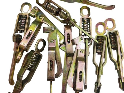 Cấu tạo và công dụng của bản lề chốt cửa thùng xe tải bạn nên biết 7