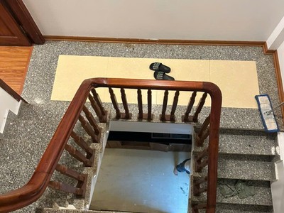 Trung tâm ngọc lâm nhà đẹp 4 tầng ô tô đỗ cửa full nội thất cơ bản - 8.45 tỷ ở ngay 4