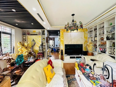 Siêu biệt thự bắc linh đàm 85m 4 tâng.mt 6,8m. lô góc 3 thoáng. thang máy dát vàng 0