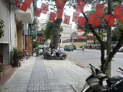 Linhhk bán siêu phẩm mặt phố hai bà trưng 120m , vỉa hè rộng cơ hội vàng cho nhà đầu tư 1