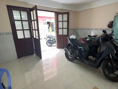 Đinh tiên hoàng - bình thạnh - giáp quận 1 - 44m  -lô góc 3 mặt thoáng - 2 tầng - chỉ 7.2 tỷ 1