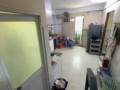 Đinh tiên hoàng - bình thạnh - giáp quận 1 - 44m  -lô góc 3 mặt thoáng - 2 tầng - chỉ 7.2 tỷ 2