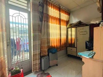 Nhà 2 lầu đúc kiên cố , dt 63m2 - 3pn, 2wc, dt: 5m x 12,5m .đường nguyễn thị đặng phường tân 3