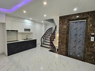 Long biên ko có căn thứ 2 nhà đẹp mới tinh 39m2, 4 mặt ngõ, 6 tầng thang máy 2