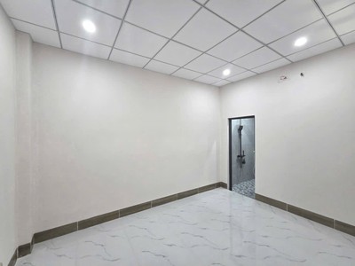 Nhà cấp 4 hẻm 1 xẹc thanh lý nhanh trong tuần gần chợ phú lạc bình chánh 1