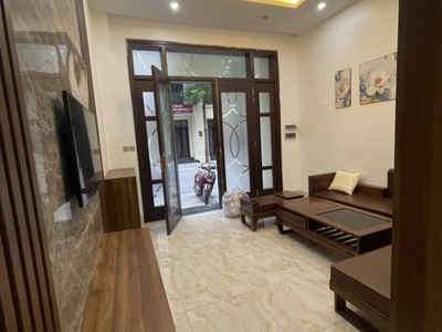 Gần vincom bán lk sao biển 56mx5t hoàn thiện 7.8 tỷ đường thông oto tránh có sổ vin ocp 2 0