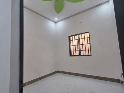 Nhà cấp 4 hẻm 1 xẹc thanh lý nhanh trong tuần gần chợ phú lạc bình chánh 6