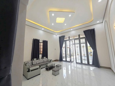 Nhà cấp 4 hẻm 1 xẹc thanh lý nhanh trong tuần gần chợ phú lạc bình chánh 7