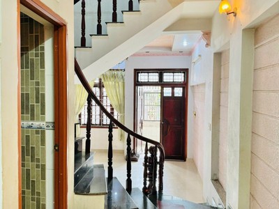 Bán nhà đường 160, tăng nhơn phú a, q.9, tp hcm. dt 68m2, 2 tầng, 3pn, sổ hồng. giá 6.1 tỷ. lh: 1