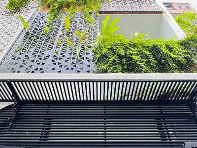 Nhà mới đẹp ở liền - 5PN,4 Tầng BTCT - Hẻm oto 2 mặt cực thoáng 0