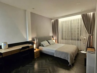 Bán nhà mặt phố kinh doanh - ô tô tránh  bát khối 45/60m2 x 4 tầng mặt tiền 6m10 tỷ long biên. 3