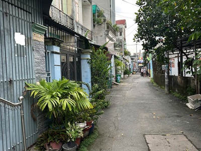 Nhà ngang 6m4 nở hậu hẻm 6m 140m2 7 tỷ 3 trần thị cờ thới an quận 12. 0