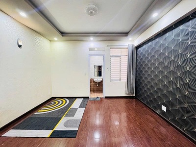 Bán nhà mới, hẻm 3m nguyễn đình chính, gần nguyễn trọng tuyển, 4,4x13,5m, 4 tầng, 9,8 tỷ. 4