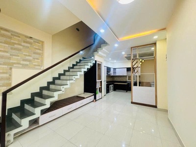 Bán nhà mới, hẻm 3m nguyễn đình chính, gần nguyễn trọng tuyển, 4,4x13,5m, 4 tầng, 9,8 tỷ. 2