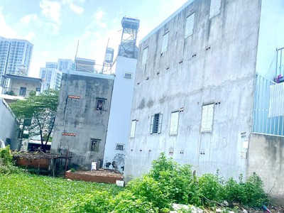 Lô đất đẹp nguyễn xiển thủ đức gần vinhomes grand park, đường 8m, 90m , sổ sẵn sang tên ngay 0