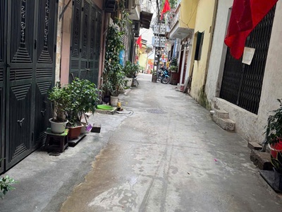 Nhà đẹp bạch mai hồng mai full nội thất ở ngay sát 6 tỷ 0