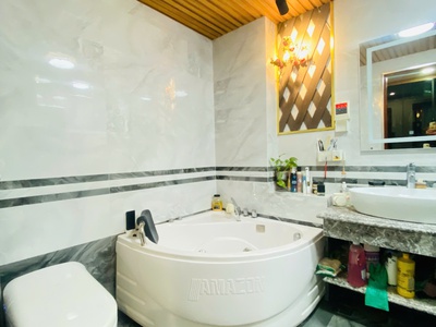 PL 24 Kim Đồng 51/60m2 7 tầng thang máy MT5.7m 21.5 tỷ có TL. 4