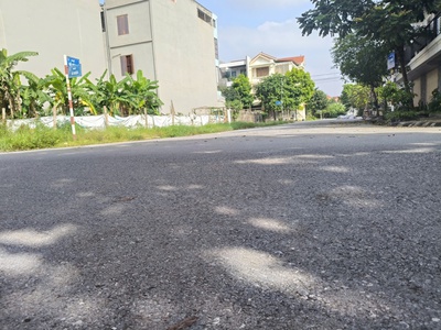 Bán đất mặt phố Đỗ Nhuận, Đồng tâm, Vĩnh yên, Vĩnh Phúc. DT 90m2 giá chỉ 2.75 tỷ 2