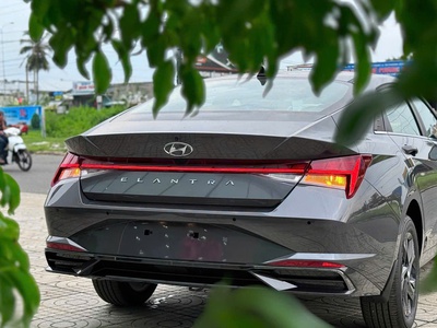 Cần bán nhanh   Hyundai Elantra 1.6 Đặc Biệt 2025   Mới 99   Odo 800km   Xe còn thơm mùi mới 0