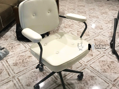 Ghế xoay nhỏ gọn cho quầy lễ tân, khu tư vấn CE1012-P 3