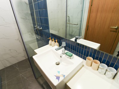 Bán căn hộ Studio ICON40 Hạ Long - View tầng cao - Gía chỉ 1.7 tỷ, thấp nhất phân khúc 1