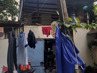 Bán nhà 2 tầng hoàng văn thái - sổ đỏ riêng giữa nội đô giá rẻ bất ngờ 1