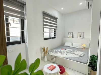 Cho thuê ccmn cực đẹp thoáng sáng full đồ 242 đường láng, ngã tư sở 0