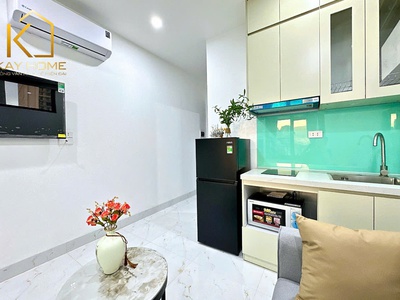 Cho thuê ccmn khép kín 1pk 1pn ban công siêu thoáng tại ngõ 45 cự lộc - thanh xuân 0