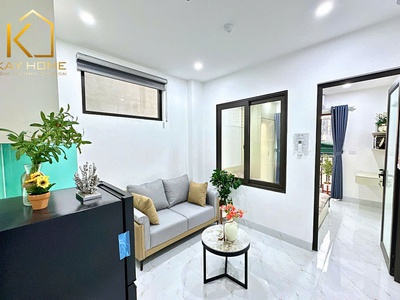 Cho thuê ccmn khép kín 1pk 1pn ban công siêu thoáng tại ngõ 45 cự lộc - thanh xuân 1