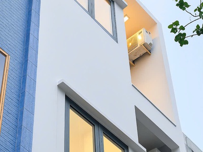 Bán căn hộ dịch vụ trung tâm quận 10 sát mặt tiền vĩnh viễn dòng tiền 600 triệu/năm nhà 4 0