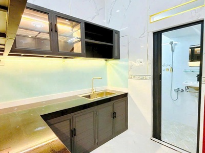 Nhà 3 lầu btct hẻm 184 âu dương lân p.chánh hưng p3q8 3