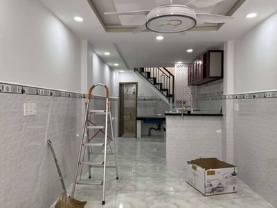 Nhà đường võ văn kiệt cầu kho quận 1 cũ. 3