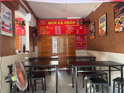 Cần sang nhượng cửa hàng bún cá chấm 2