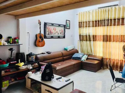 Hiếm 2 mặt hxh 5pn khép kín dòng t.iền 15tr gần chợ tân hương 3