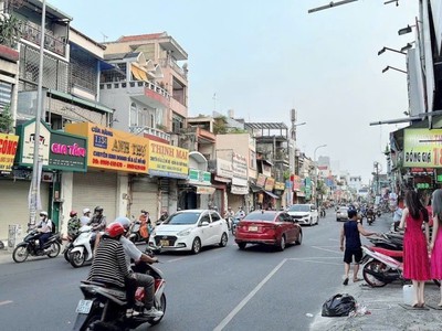 Giá Sốc Tân Bình Nhà HXH 6m Lạc Long Quân Pháp Lý Chuẩn DT 41m2 Giá chỉ 4.x tỷ 0