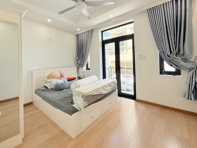 Nhà hẻm xe hơi âu cơ - đang cho thuê dòng tiền mỗi tháng hơn 10tr- full nội thất - 3 tầng - 44m2 - 4